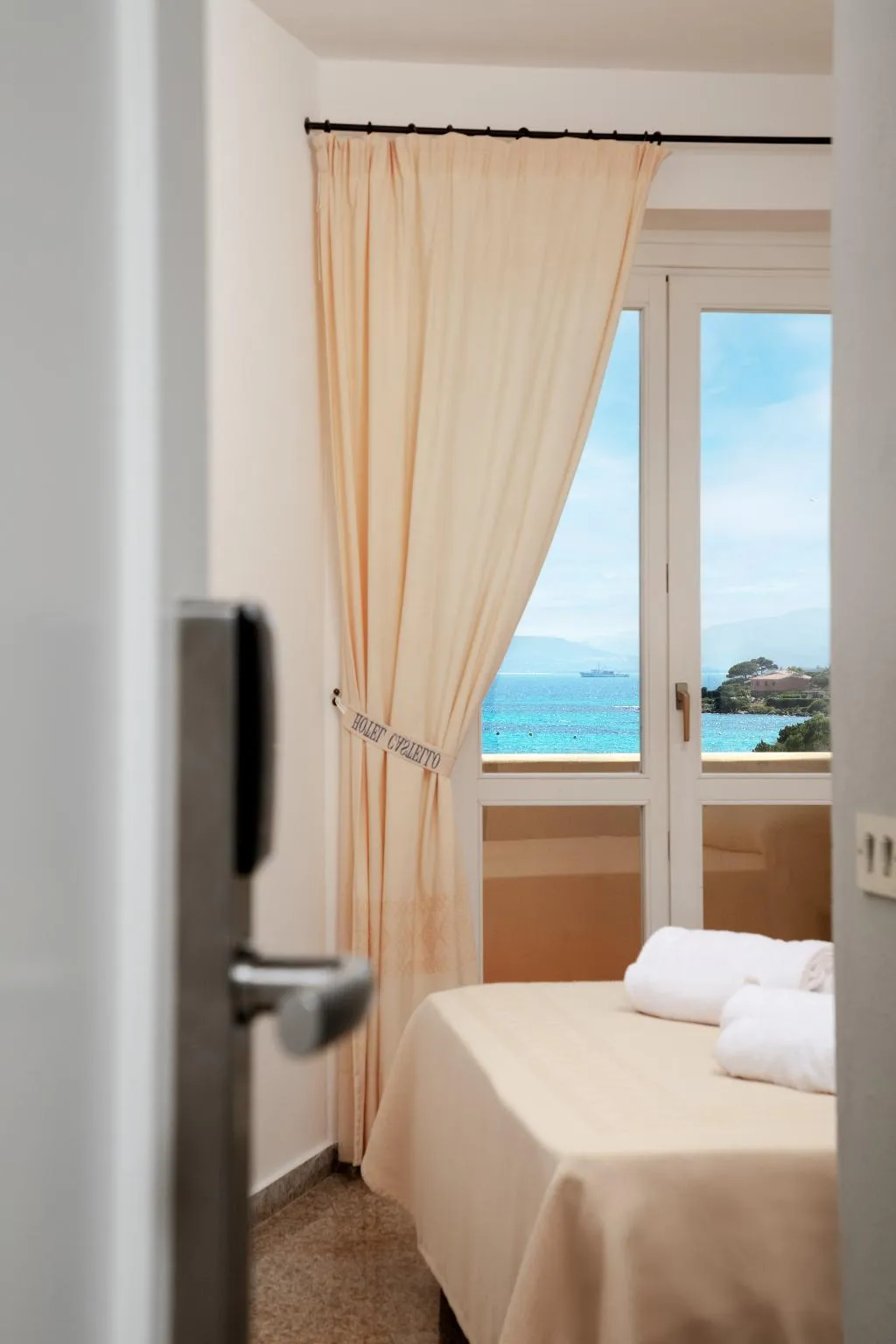 Room, Castello, Olbia
