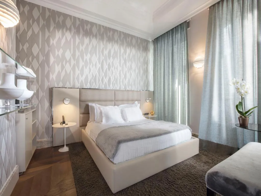 DOUBLE PRESTIGE Room, Palazzo Manfredi-Small Luxury Hotels of the World, Rome