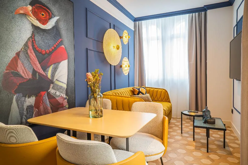 SUITE CAPACITY 1 ONE BEDROOM Room, SmartRental Collection Gran Vía Capital, Madrid