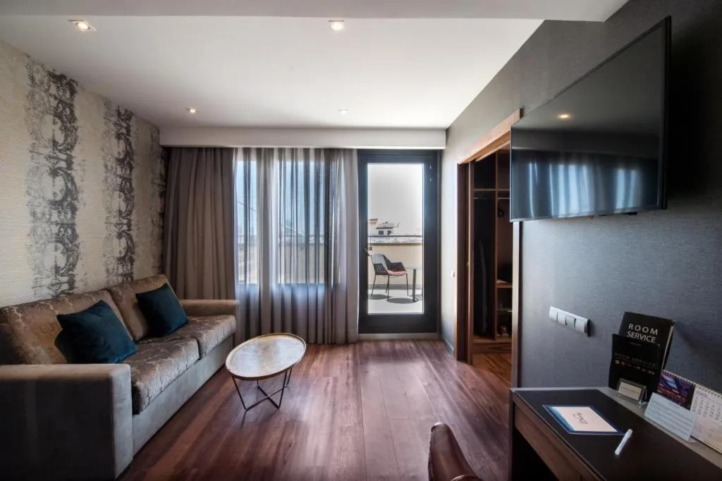 Room, Catalonia Plaza Cataluña, Barcelona