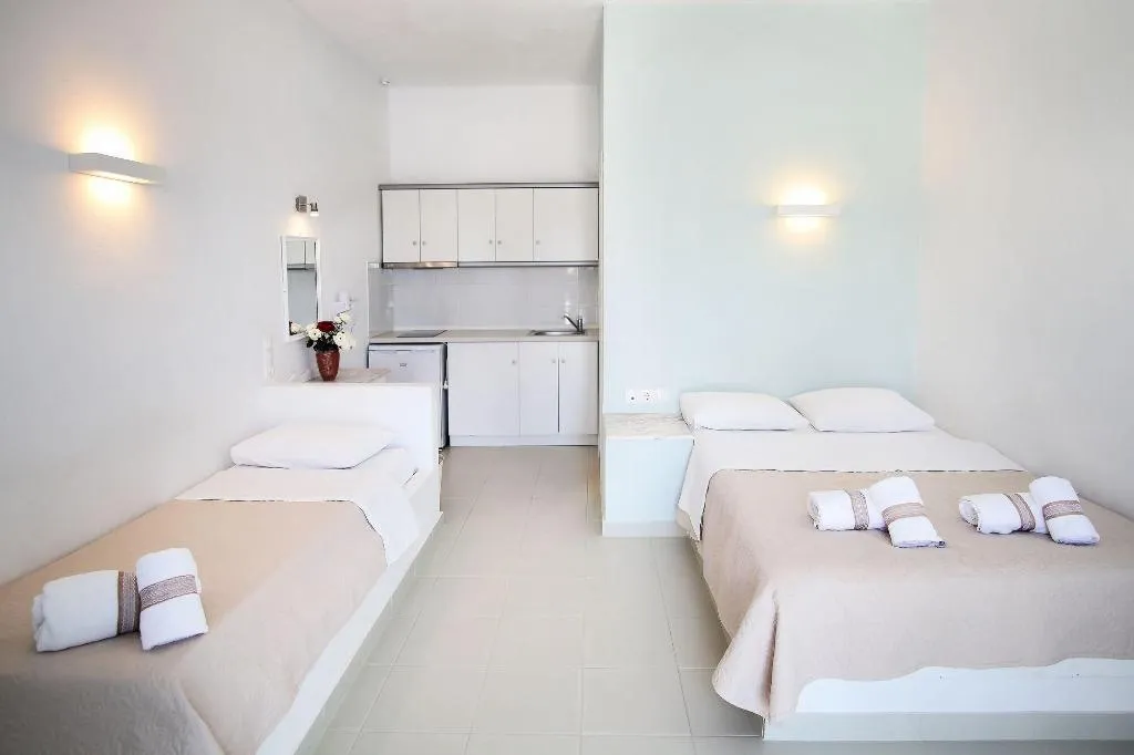 Room, Kritikakis Village Apartments, Santorini