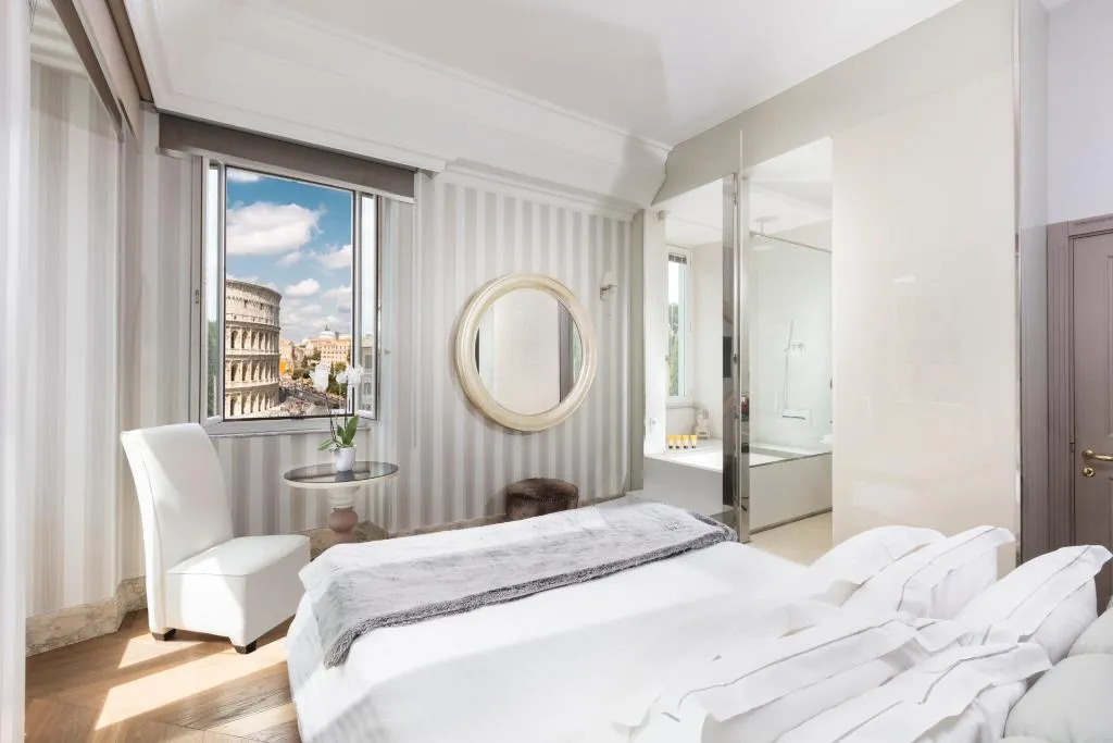 DOUBLE STANDARD Room, Palazzo Manfredi-Small Luxury Hotels of the World, Rome