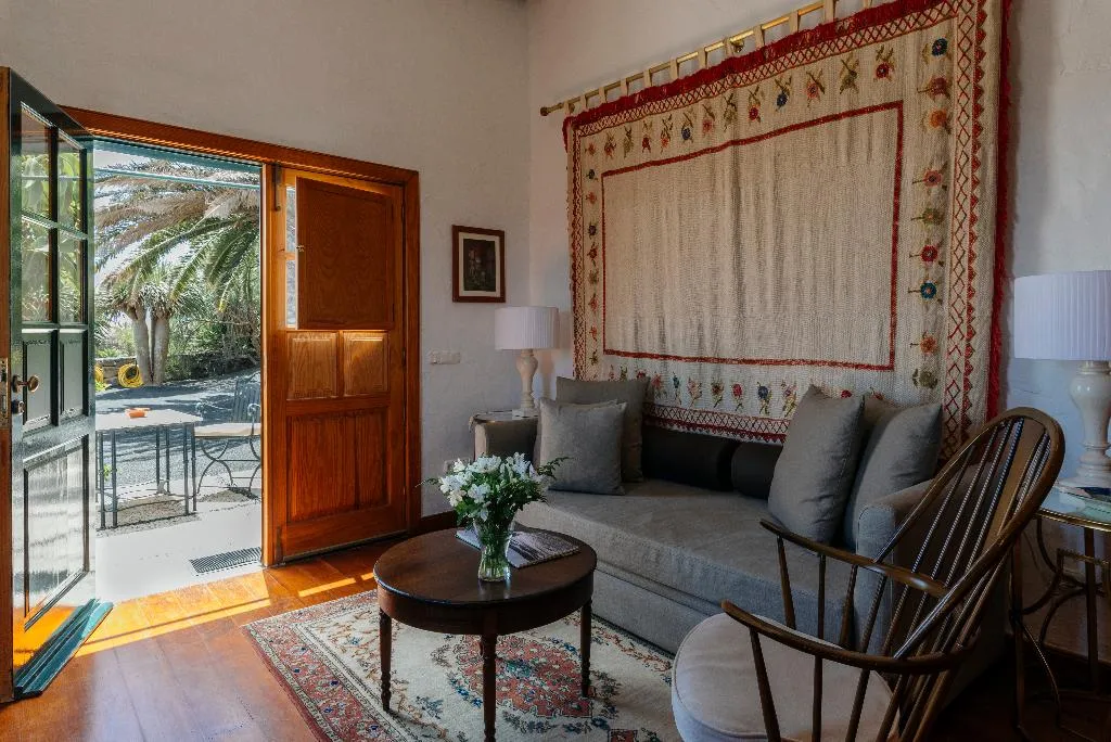 SUITE CAPACITY 3 Room, Hotel El Grifo, Lanzarote