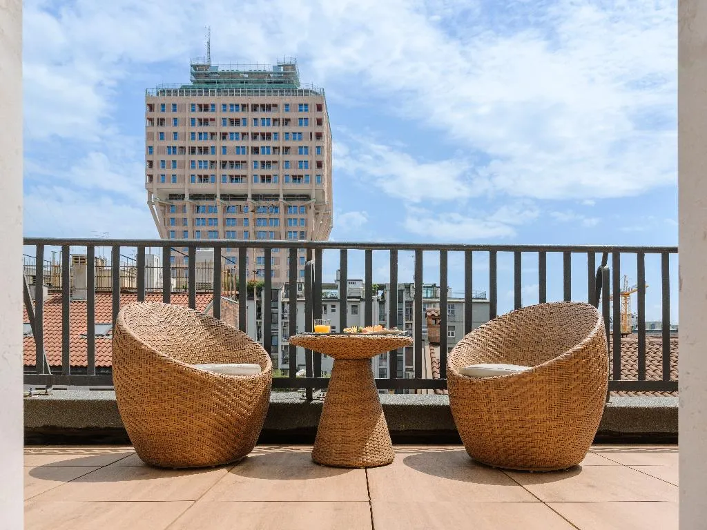 Double or Twin WITH BALCONY Room, The Square Milano Duomo, Milan