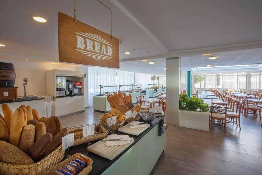 Restaurant, Grupotel Alcudia Pins (ex. Tui Family Life Alcudia, Majorca
