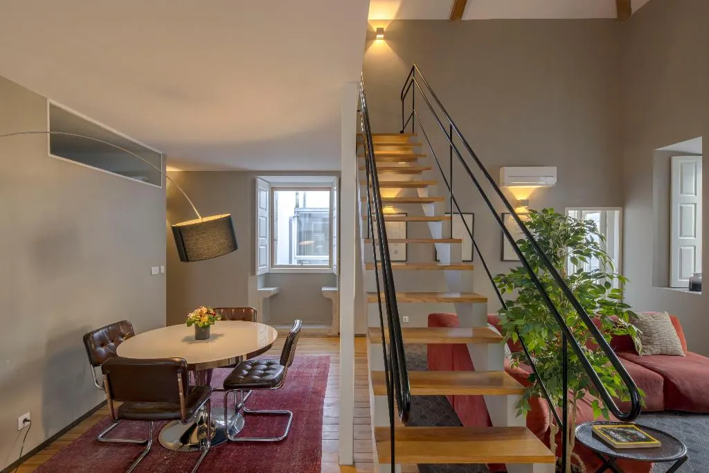 APARTMENT TWO BEDROOMS Room, Condes de Azevedo Palace, Porto