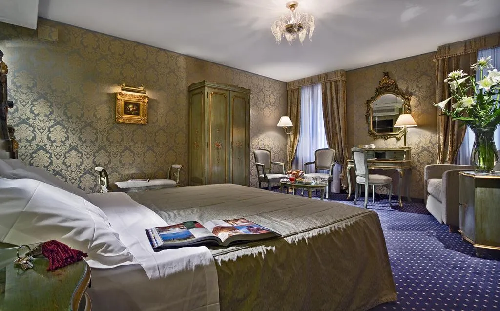 TRIPLE STANDARD Room, Ca' Rialto House, Venice