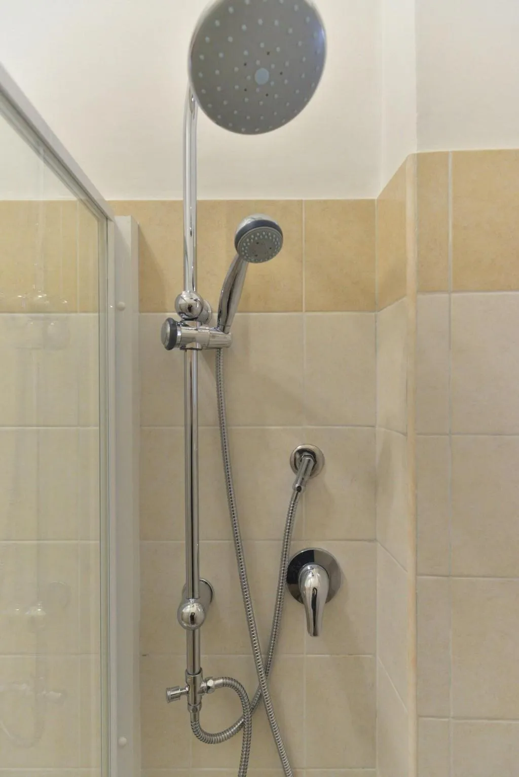 DOUBLE DELUXE TWO BEDS Room, B & T Rooms Trani, Naples