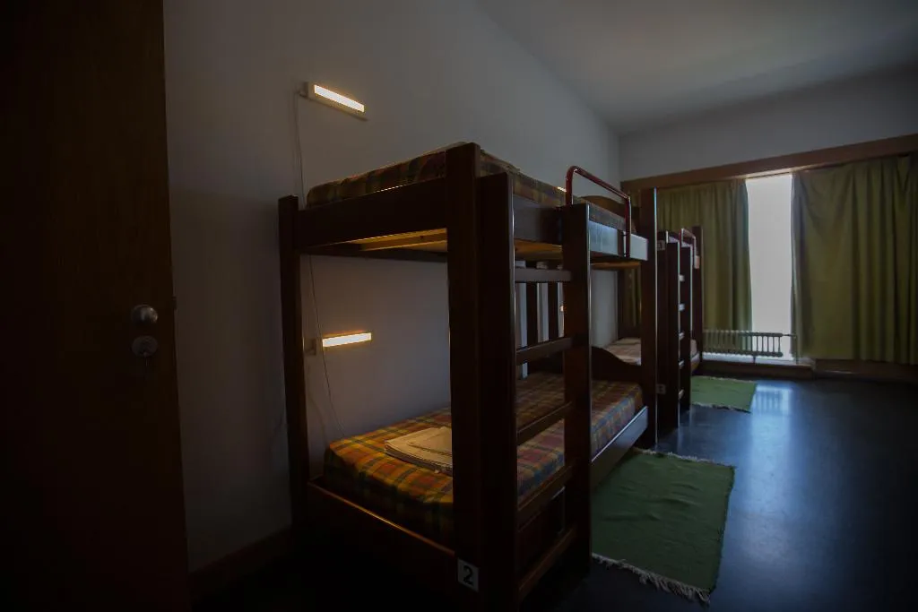 QUADRUPLE WITH SHARED BATHROOM Room, Hi Viana do Castelo, Porto