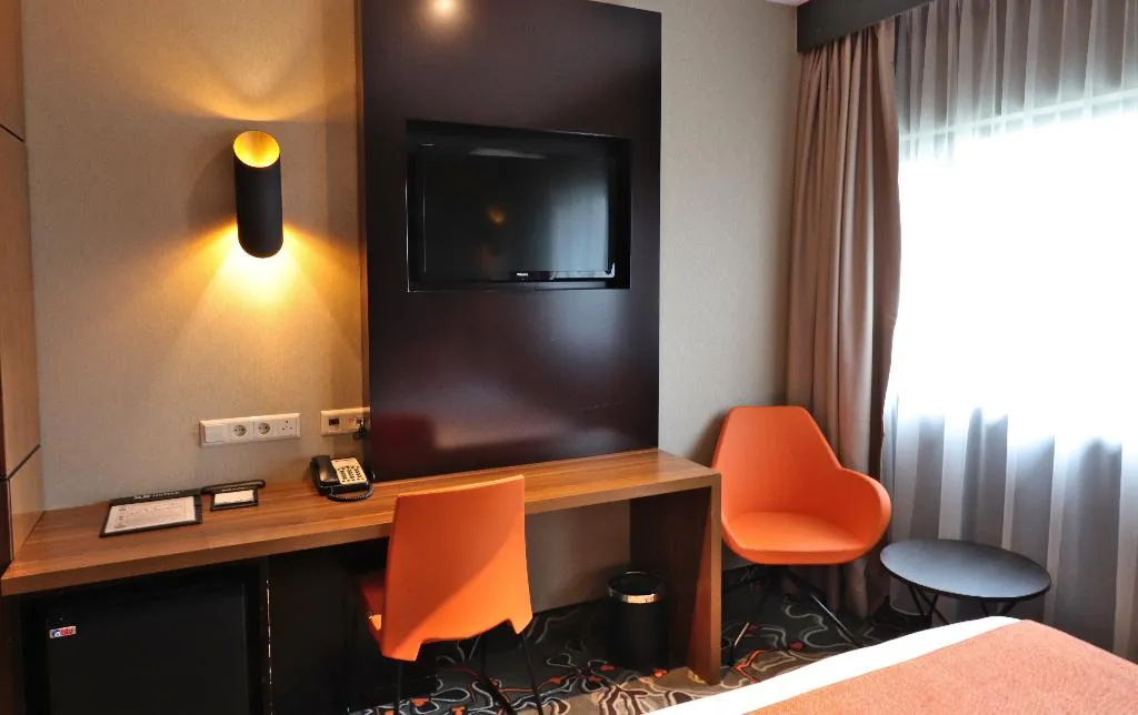 TWIN STANDARD Room, Xo Hotels Park West, Amsterdam
