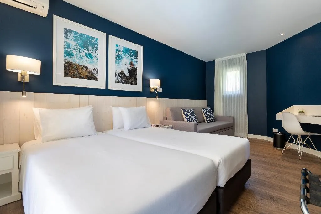 TWIN SUPERIOR Room, AP Adriana Beach Resort, Algarve