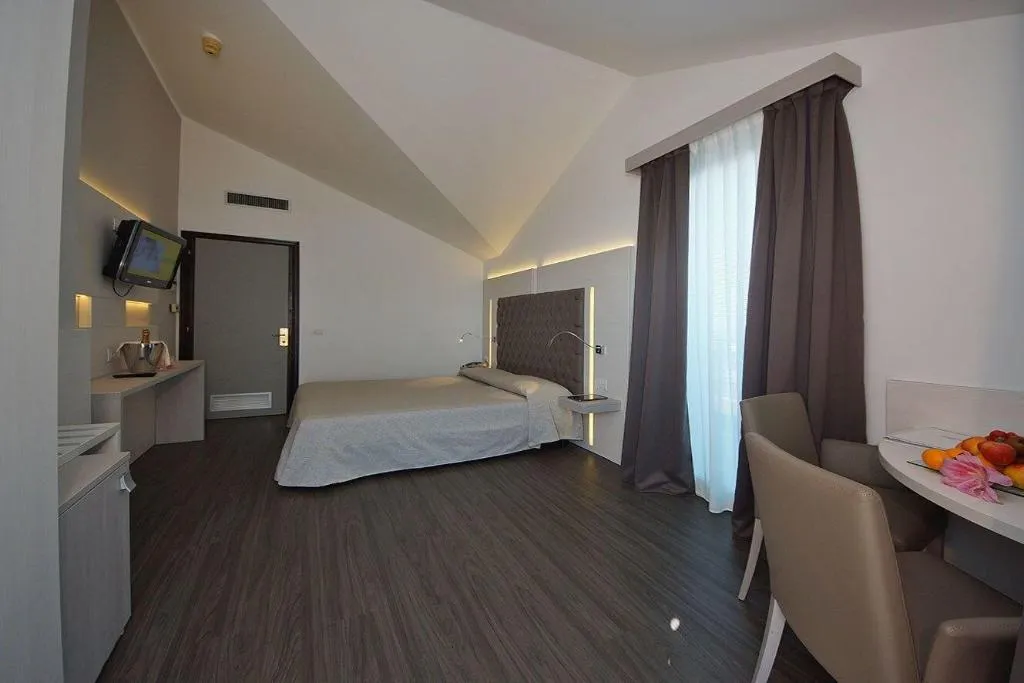 Room, Hotel Europa, Venice
