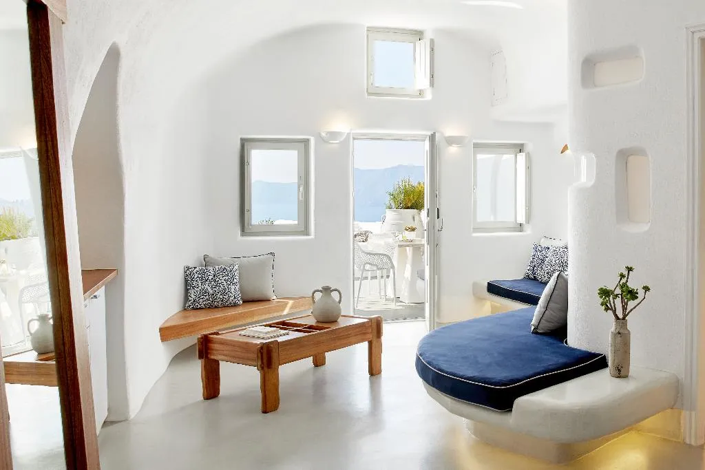SUITE STANDARD Room, La Perla Villas and Suites, Santorini