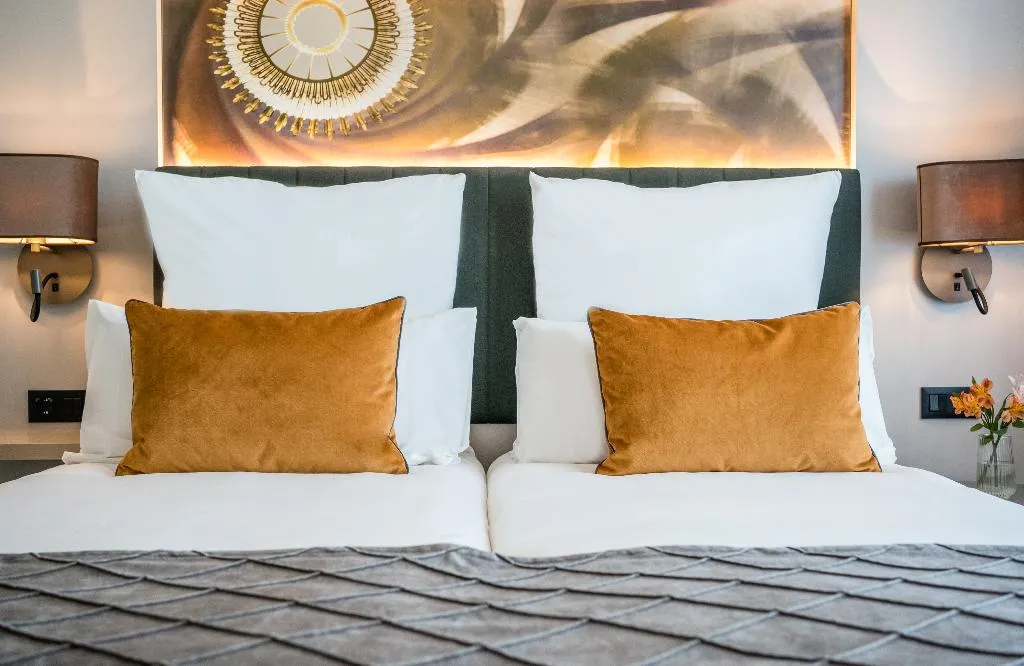 FAMILY ROOM CAPACITY 3 Room, Leonardo Royal Hotel Barcelona Fira, Barcelona
