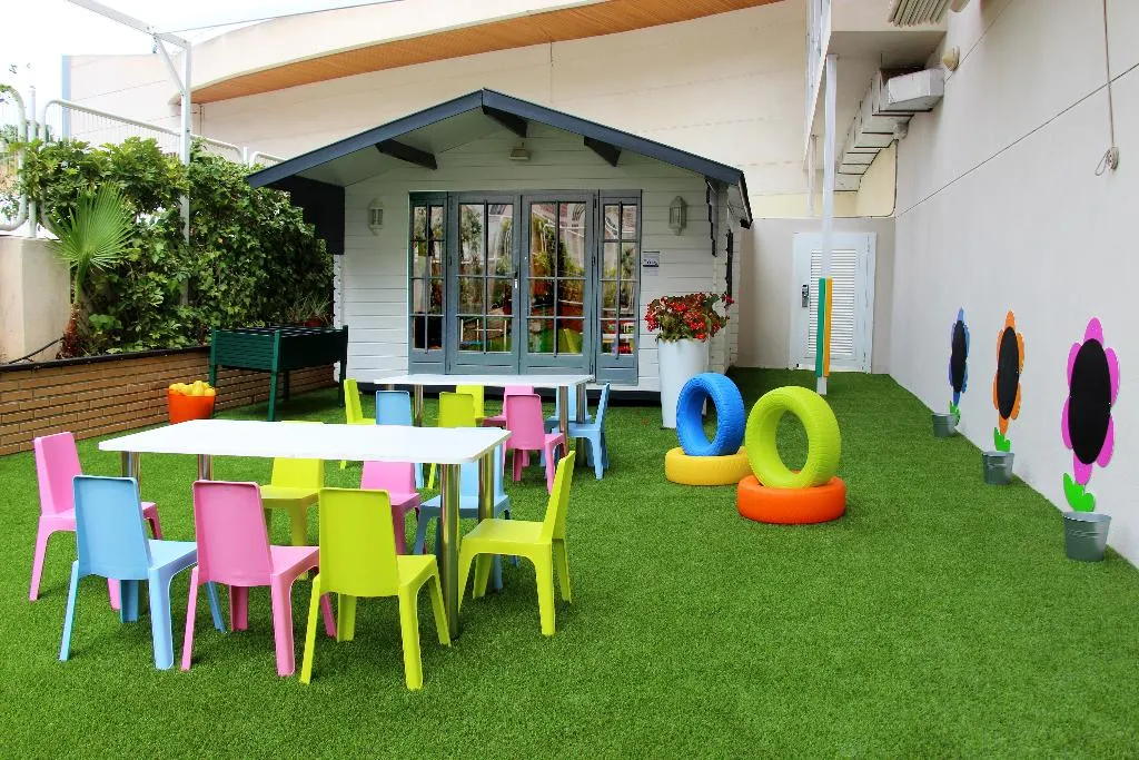 Sports and Entertainment, RH Victoria, Costa Blanca