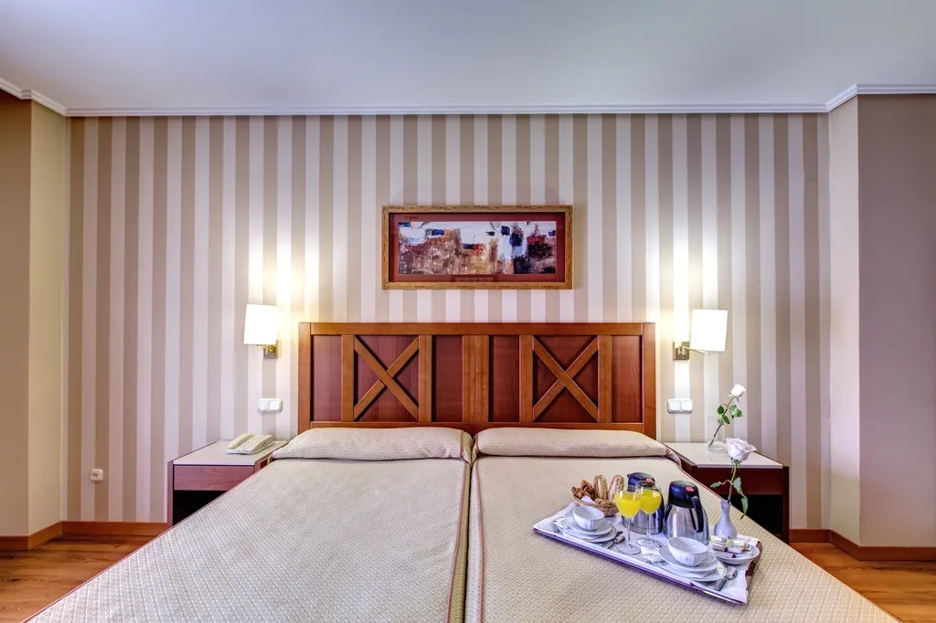 Double or Twin STANDARD Room, Ilunion Alcora Sevilla, Seville