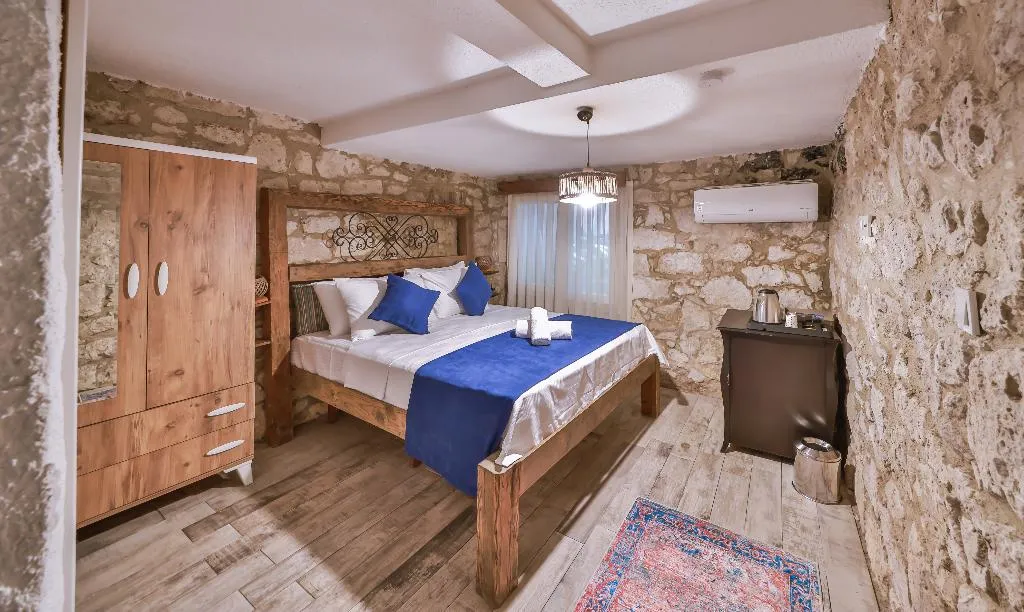 Room, Livan Hotel Deluxe, Izmir