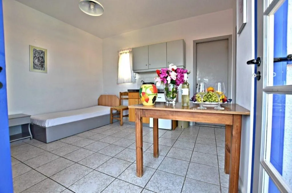 Room, Sergiani Apartments, Crete