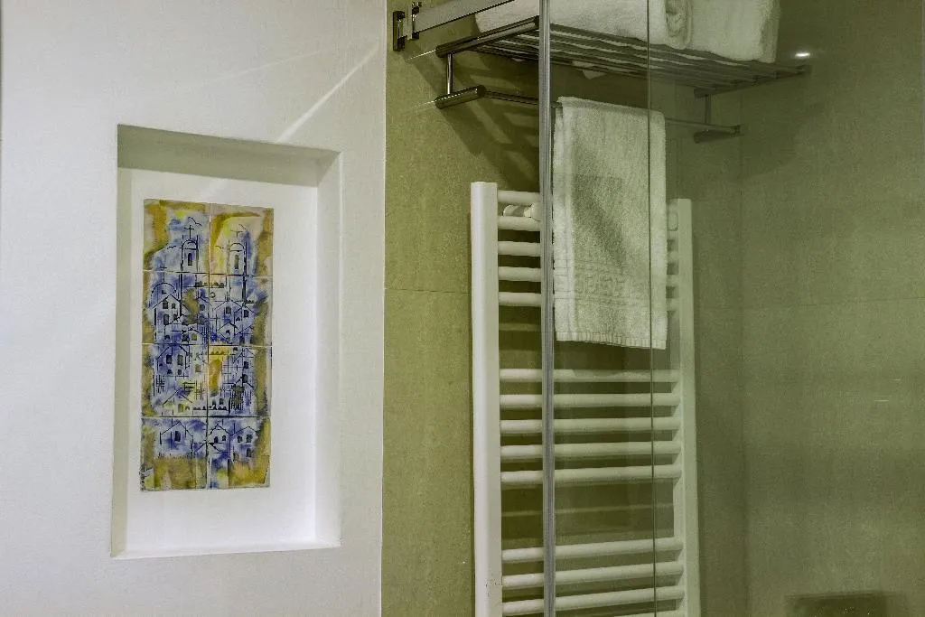 APARTMENT TWO BEDROOMS Room, Casas do Porto - Ribeira Apartments, Porto
