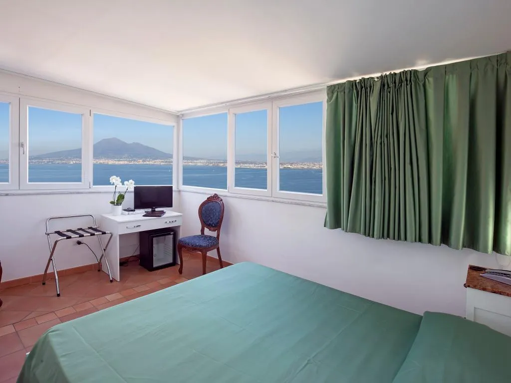 Double or Twin SEA VIEW Room, La Panoramica Hotel, Naples