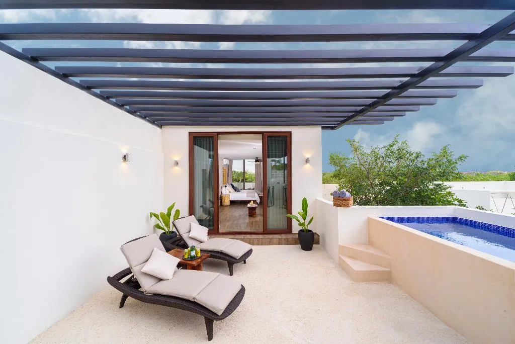 DOUBLE SUPERIOR WITH TERRACE Room, K'uyen Boutique Hotel, Cancun Area