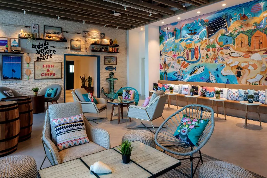 Lobby, Rove La Mer Beach, Jumeirah, Dubai