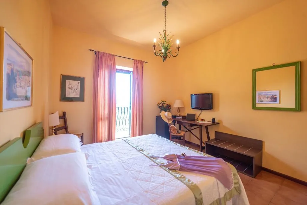 Room, Villa Sirina, Taormina