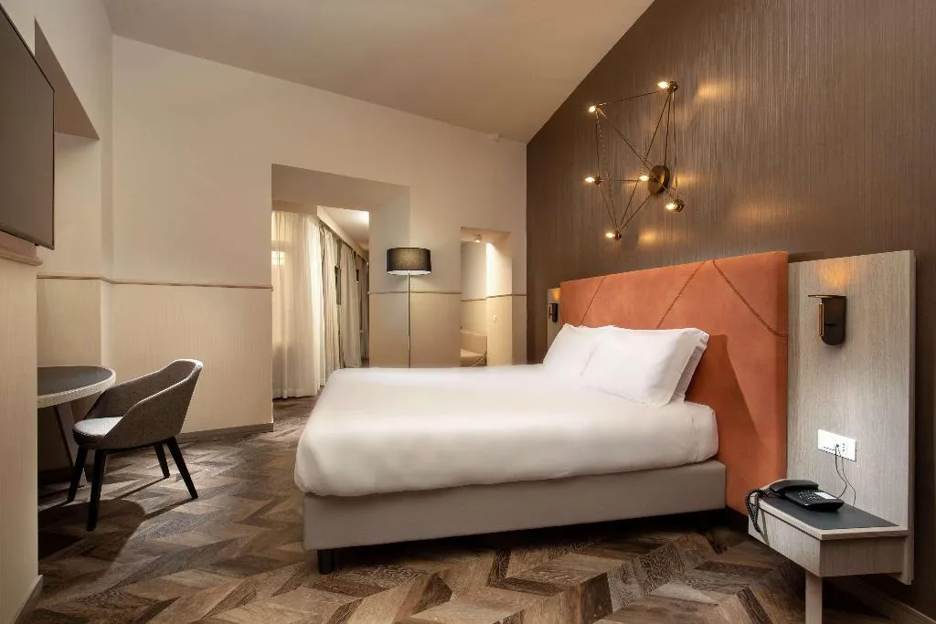 DOUBLE SUPERIOR Room, Cosmopolita Hotel Rome, Tapestry Collection by Hil, Rome