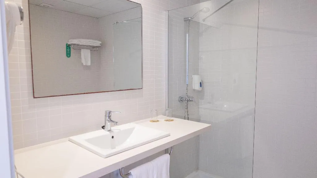 SINGLE STANDARD Room, Playa Azul, Menorca