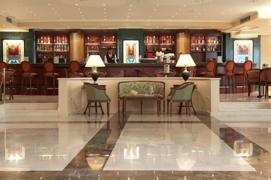 Bar, Grand Hotel Palace Thessaloniki, Halkidiki