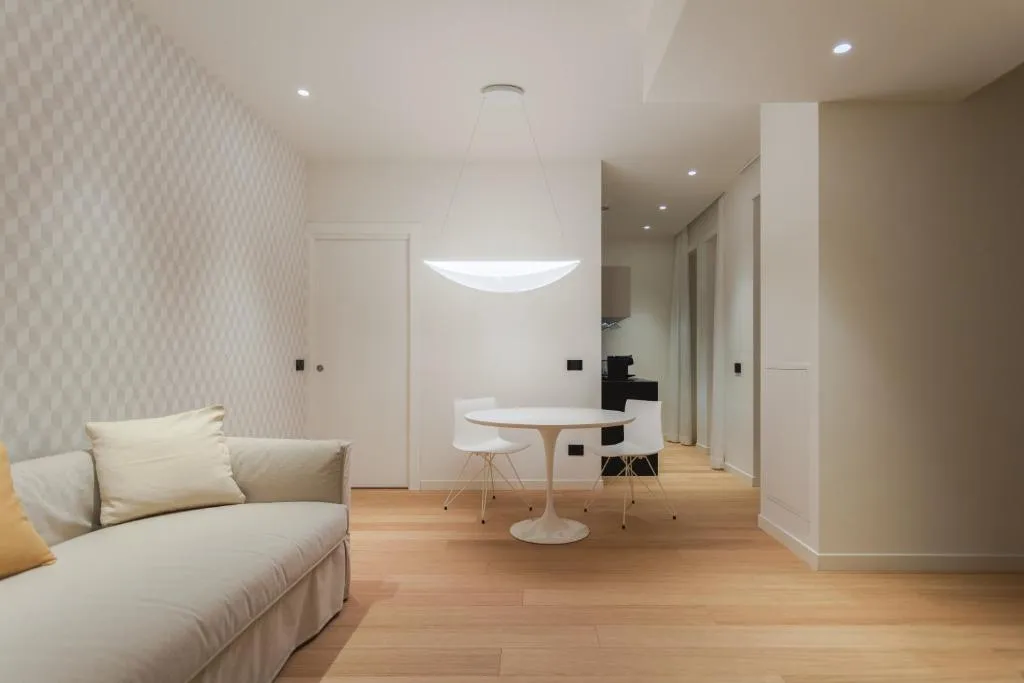 FAMILY ROOM COMFORT Room, San Ambrogio Apartments, Milan