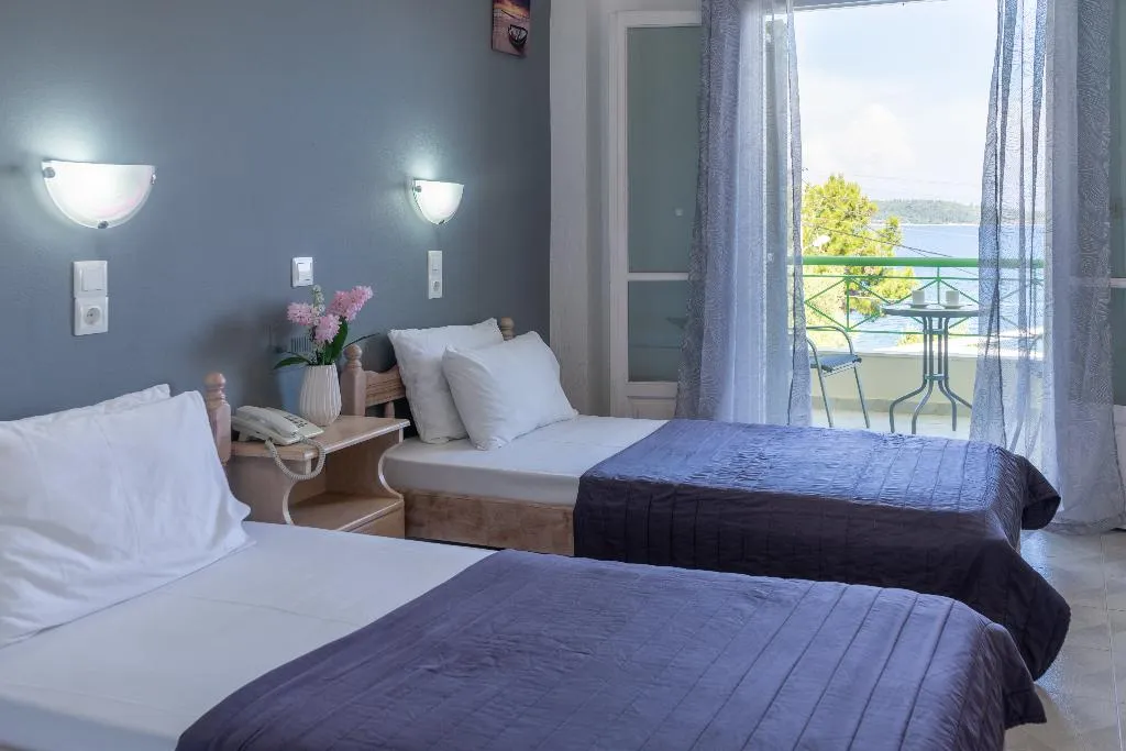 TWIN SEA VIEW Room, Tropicana Inn, Athens