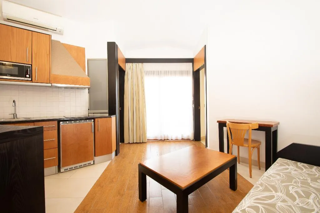 BUNGALOW CAPACITY 4 Room, HL Miraflor Suites, Gran Canaria