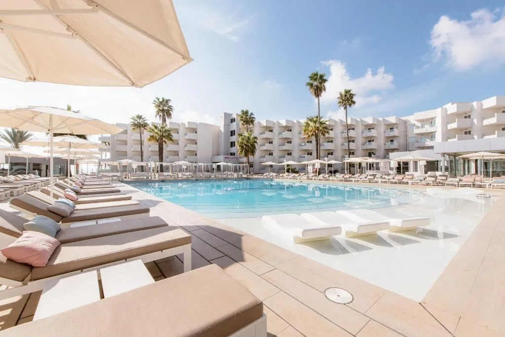 Pool, Hotel Garbi Ibiza & Spa, Ibiza
