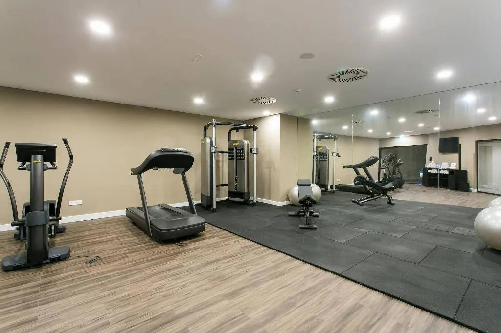 Sports and Entertainment, Four Points By Sheraton Sesimbra, Lisbon