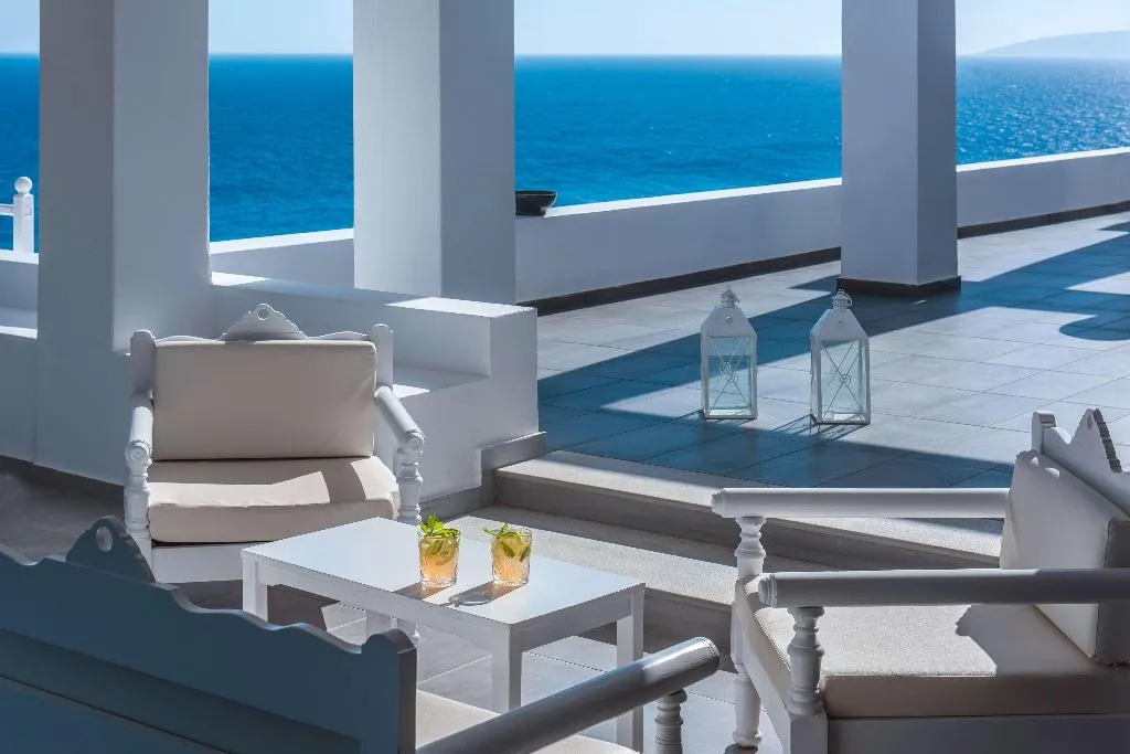Bar, Peninsula Resort & Spa, Crete