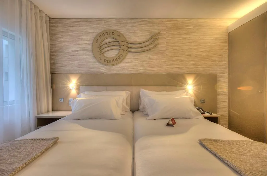 DOUBLE DELUXE Room, NH Collection Porto Batalha, Porto