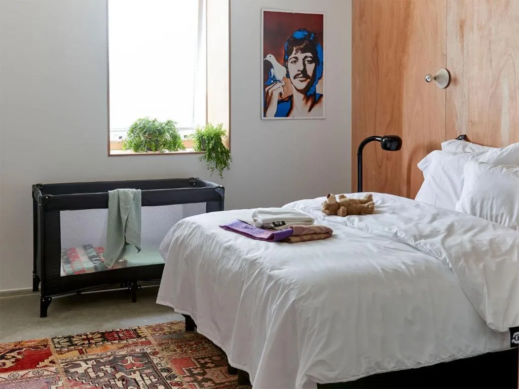DOUBLE STANDARD Room, Q-Factory Hotel, Amsterdam
