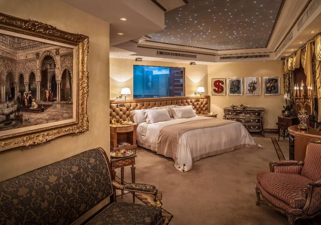 Room, Rome Cavalieri, A Waldorf Astoria Hotel, Rome