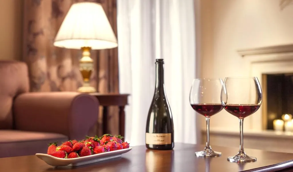 Room, Kyniska Palace Conference & Spa, Athens