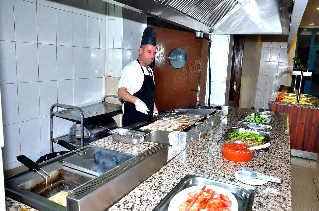 Restaurant, Cinar Family Suite Hotel, Antalya