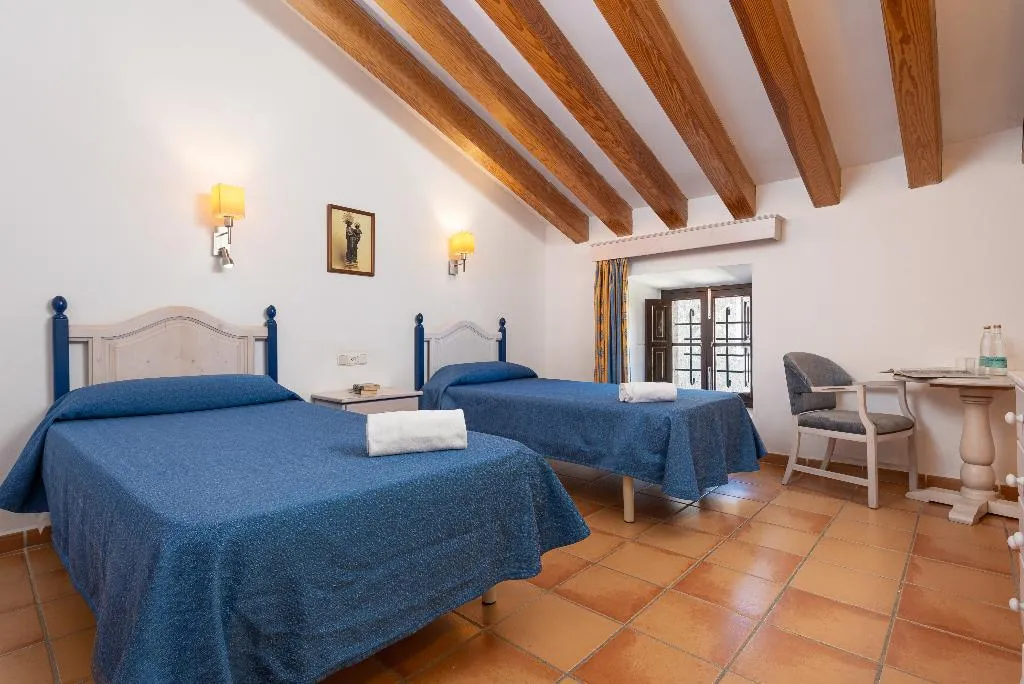 DOUBLE SINGLE USE STANDARD Room, Santuario de Lluc, Majorca