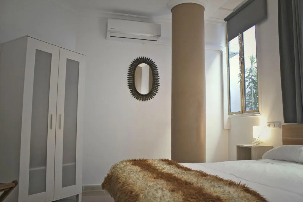 Room, Joy Beach B&B, Costa Del Sol