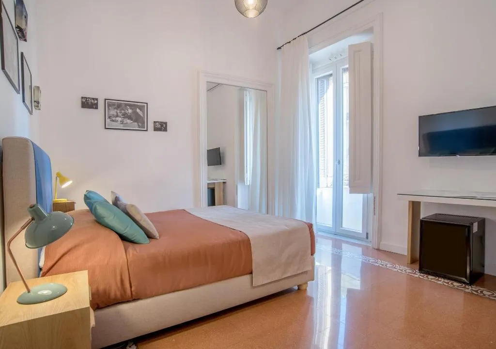 Room, Napoliamo Guest House, Naples