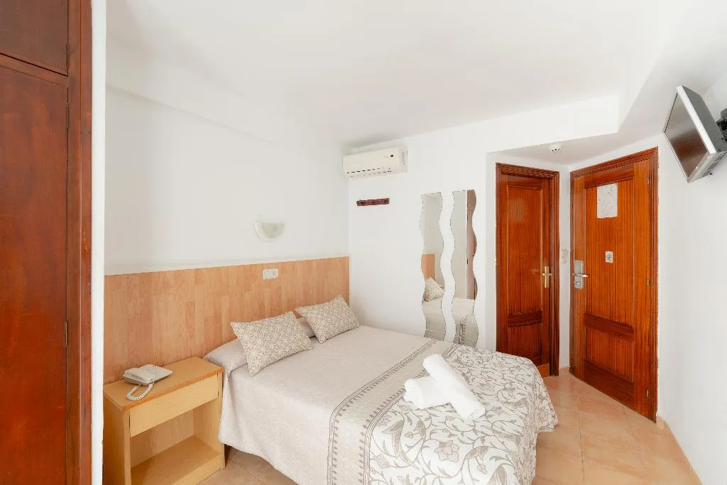 Double or Twin STANDARD Room, Santa Faz TRG, Costa Blanca