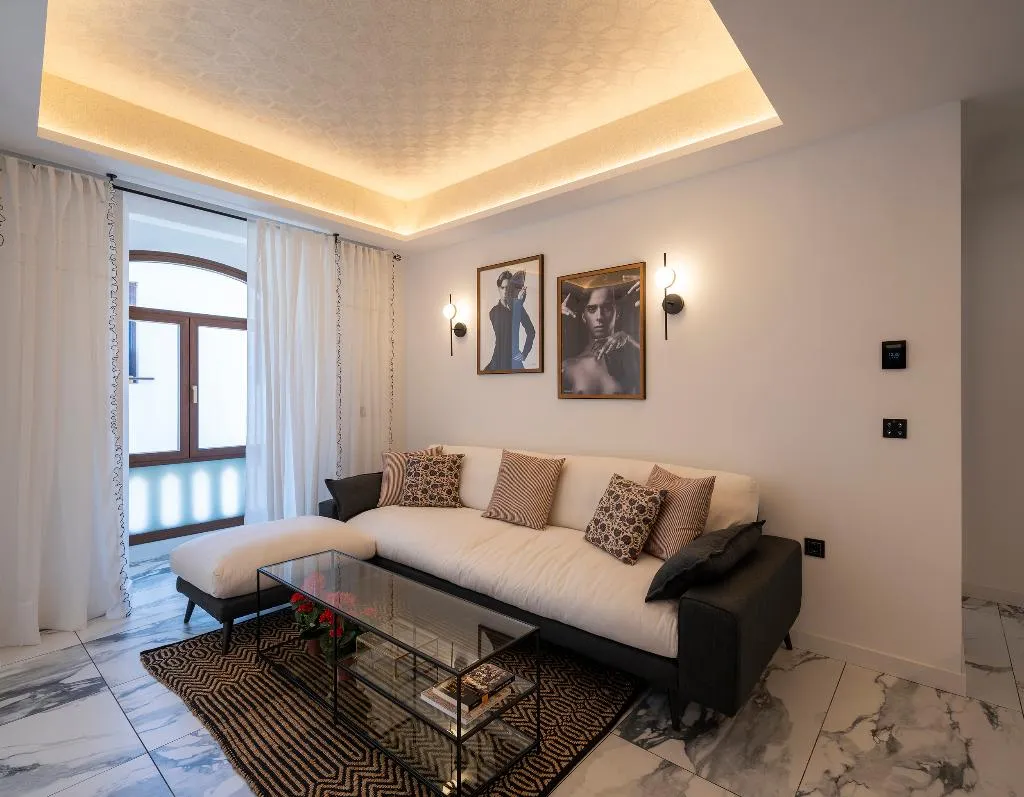APARTMENT LUXURY TWO BEDROOMS Room, Palatina Concept Suites, Andalucia