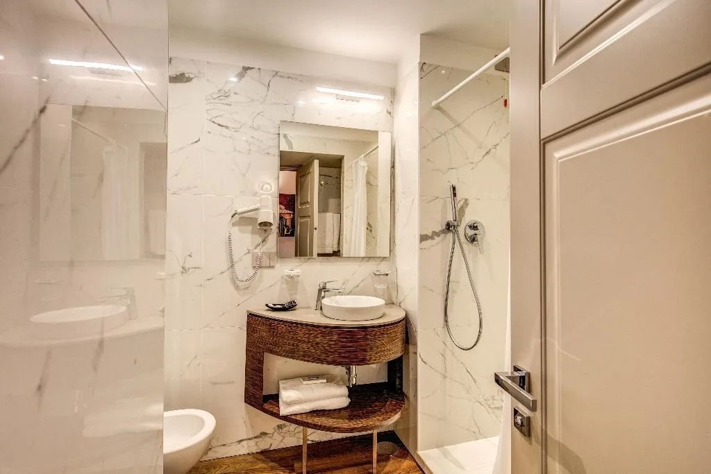 TWIN STANDARD Room, Al Manthia Hotel, Rome
