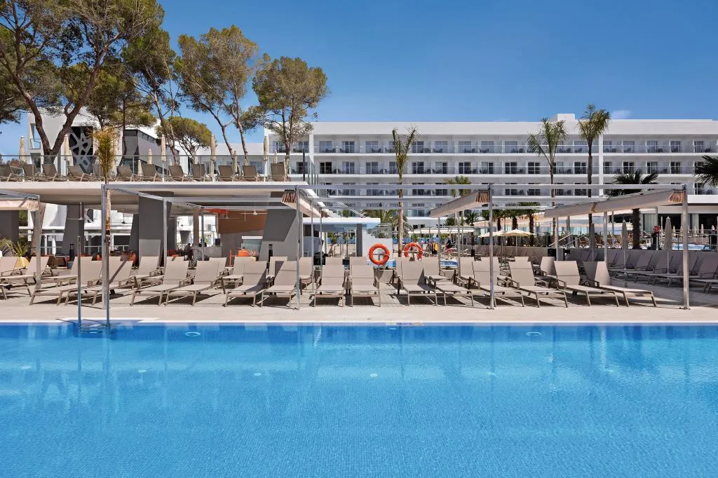 Pool, Hotel Riu Playa Park - 0'0 All Inclusive, Majorca