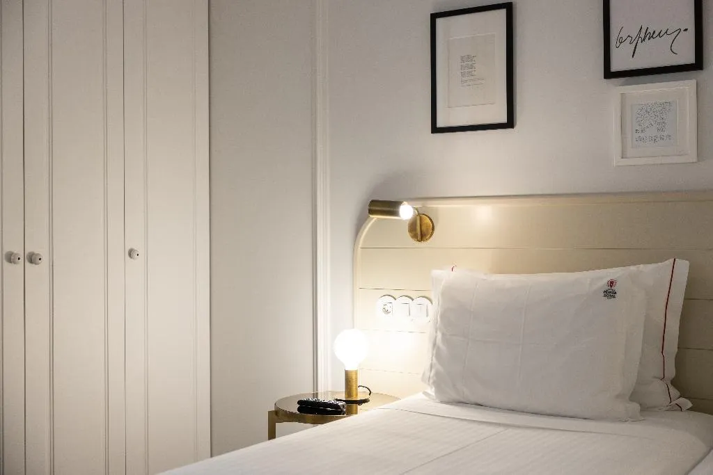 TWIN TWO BEDS Room, Lisboa Pessoa Hotel, Lisbon