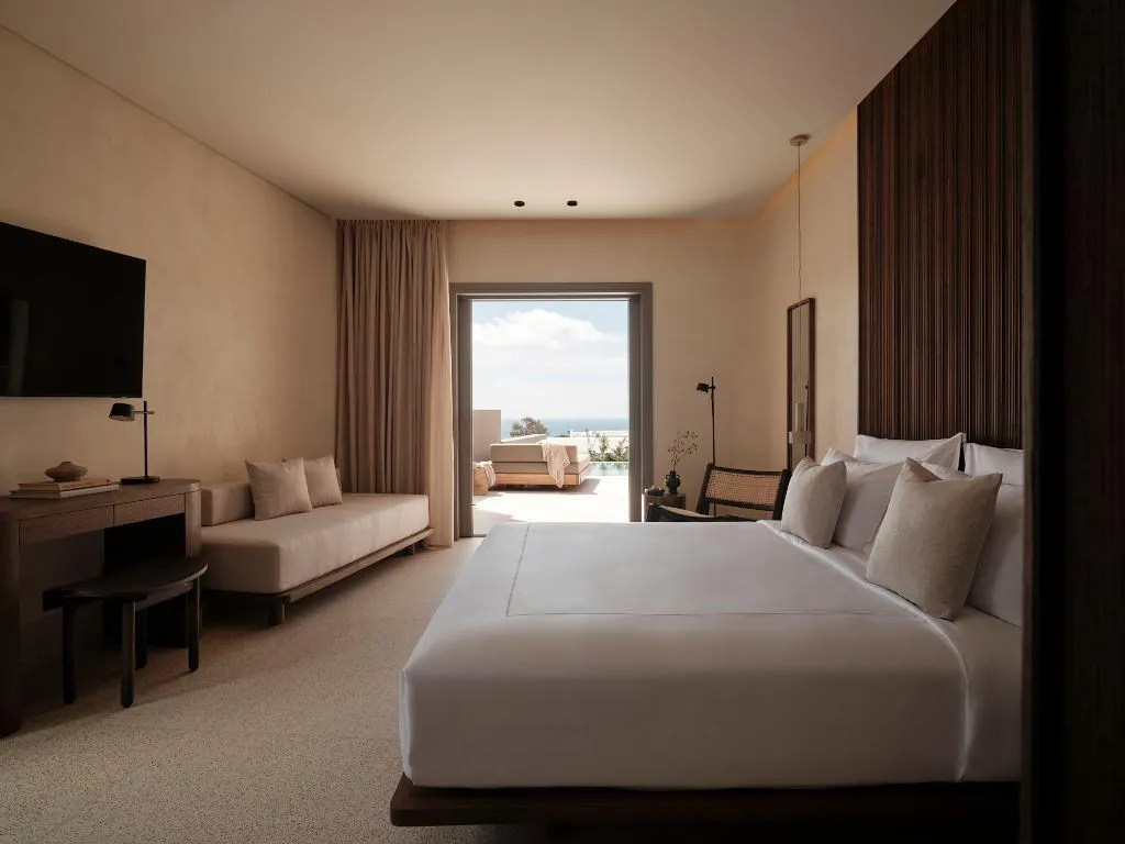 TRIPLE PREMIER Room, Enarma Suites & Spa Wellness Retreat, Santorini